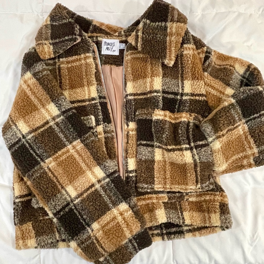 Princess Polly Jacket - Picture 2 of 9